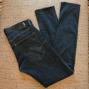 Men’s Slim Leg Denim Pants